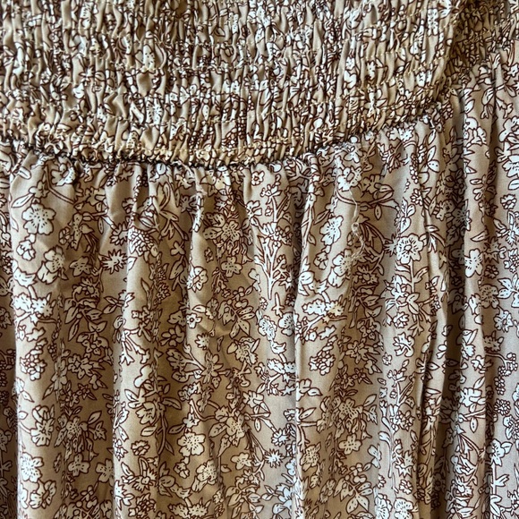 Beige Floral Smocked Off-The-Shoulder Midi Dress - Picture 2 of 3